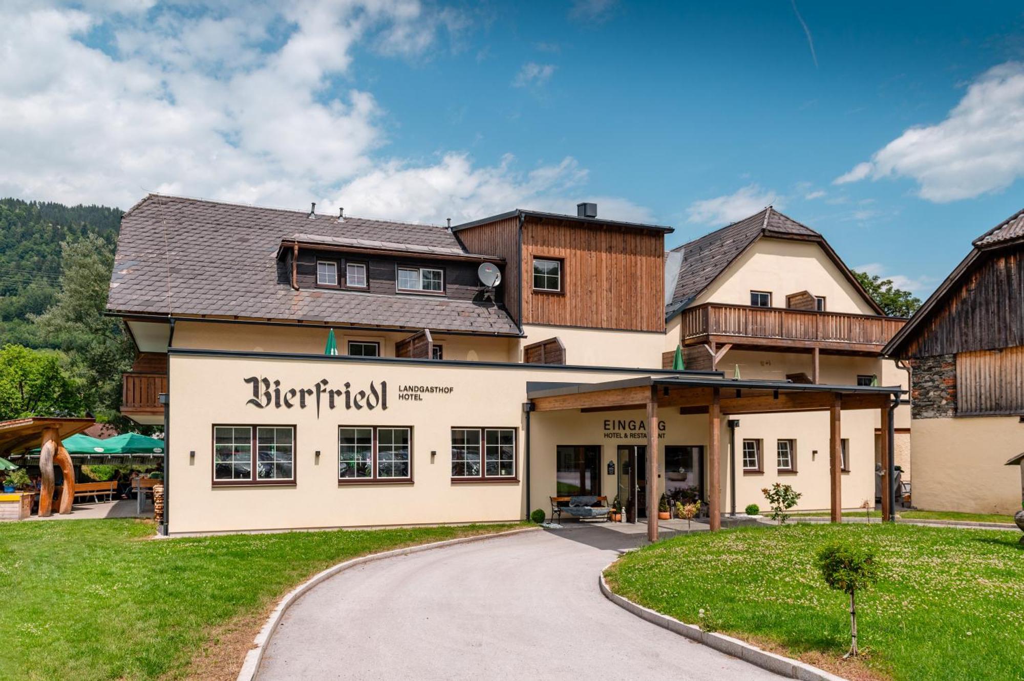 Landgasthof Bierfriedl Hotel Pruggern Bagian luar foto